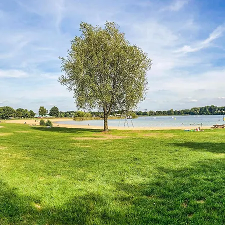 2 Bedroom Gorgeous In Semesterbostad *