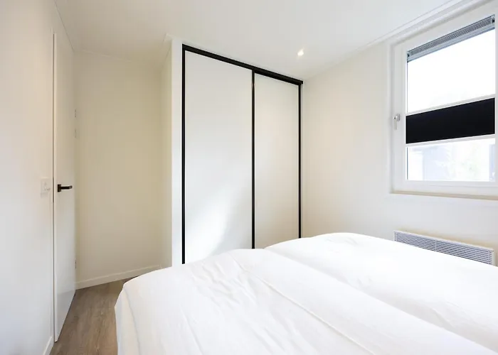 Semesterbostad 2 Bedroom Gorgeous In