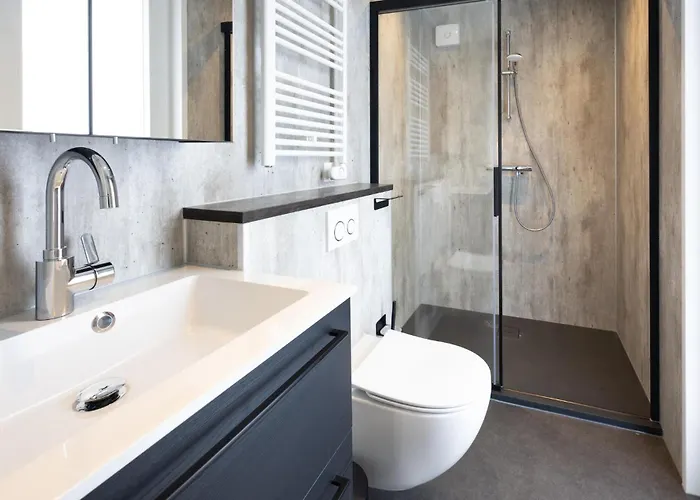 2 Bedroom Gorgeous In Semesterbostad *